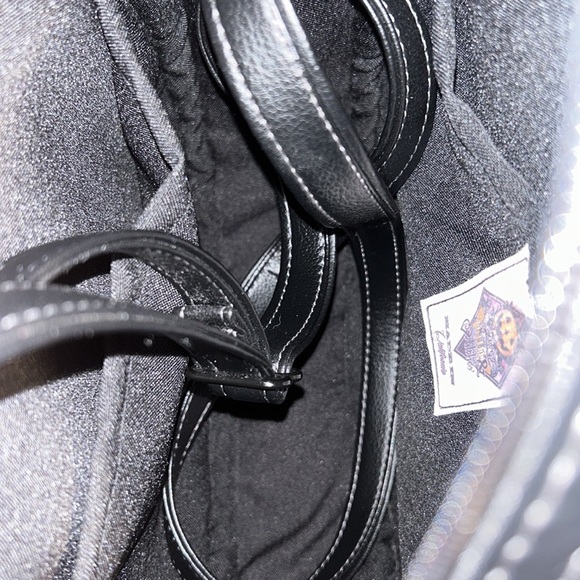 Sold - Picture 3 of 3